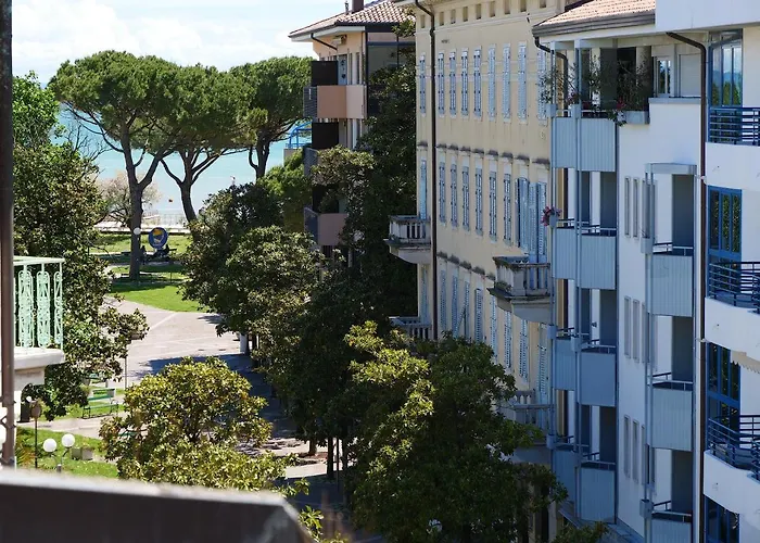 Appartement Da Silvia Attico Nel Cuore Di Con Posto Auto Grado