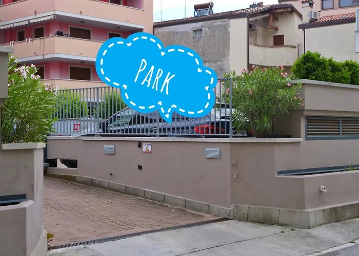 Da Silvia Attico Nel Cuore Di Con Posto Auto * غرادو